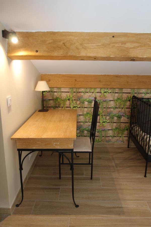 Loft Lou Pitchoun Villa Saint-Etienne-du-Gres Exterior photo